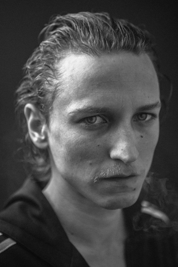 에른스트 움하우어